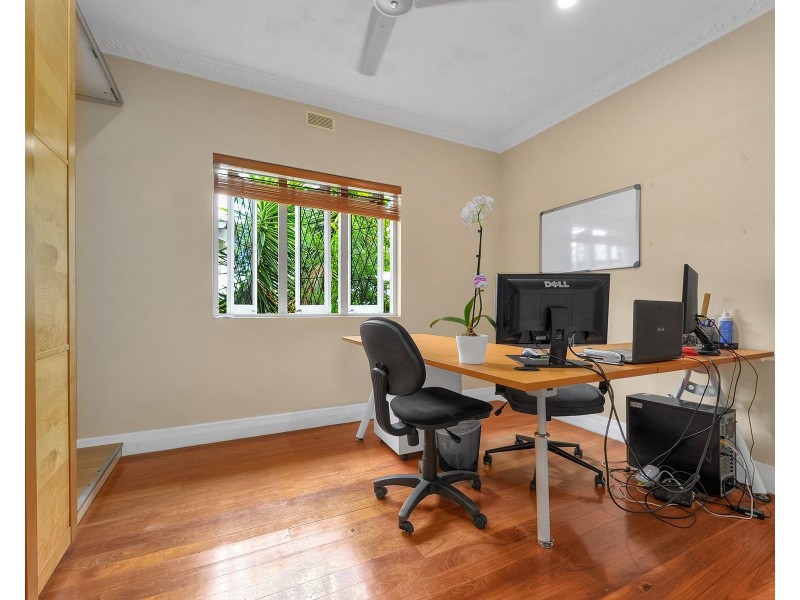 213 Shaw Road, Wavell Heights QLD 4012