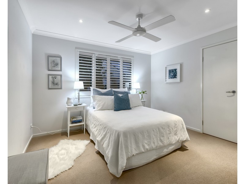 69 Harding Street, Hendra QLD 4011