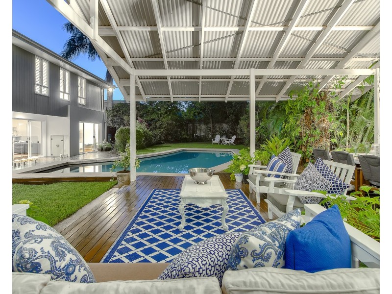 69 Harding Street, Hendra QLD 4011