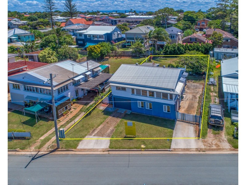 85 Flinders Parade, Scarborough QLD 4020