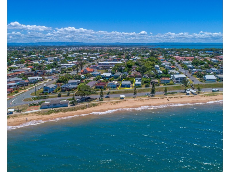 85 Flinders Parade, Scarborough QLD 4020