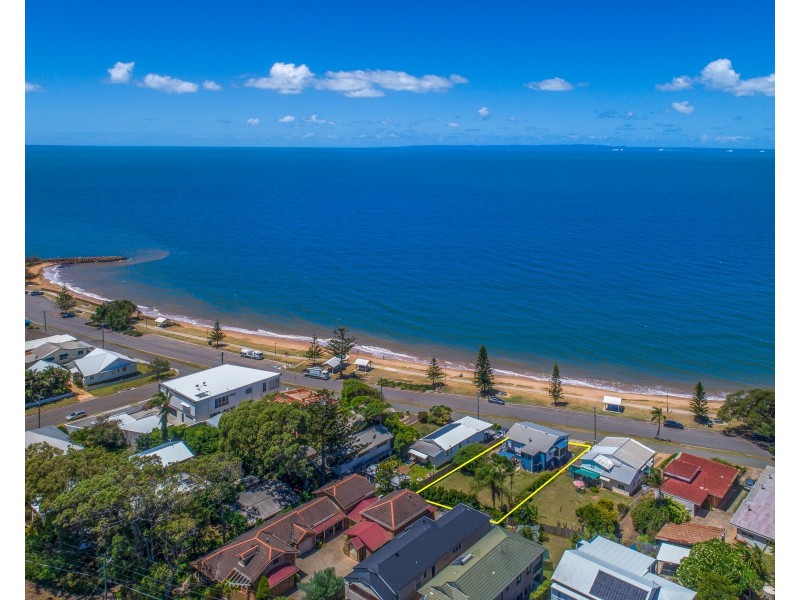 85 Flinders Parade, Scarborough QLD 4020