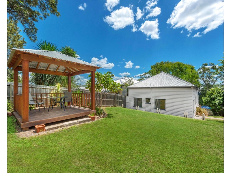 77 Green Terrace, Windsor QLD 4030