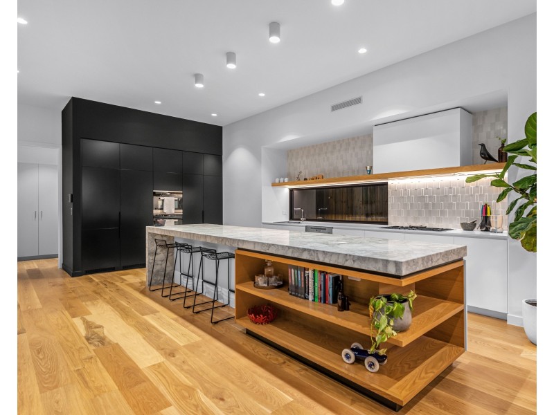 65 Christian Street, Clayfield QLD 4011