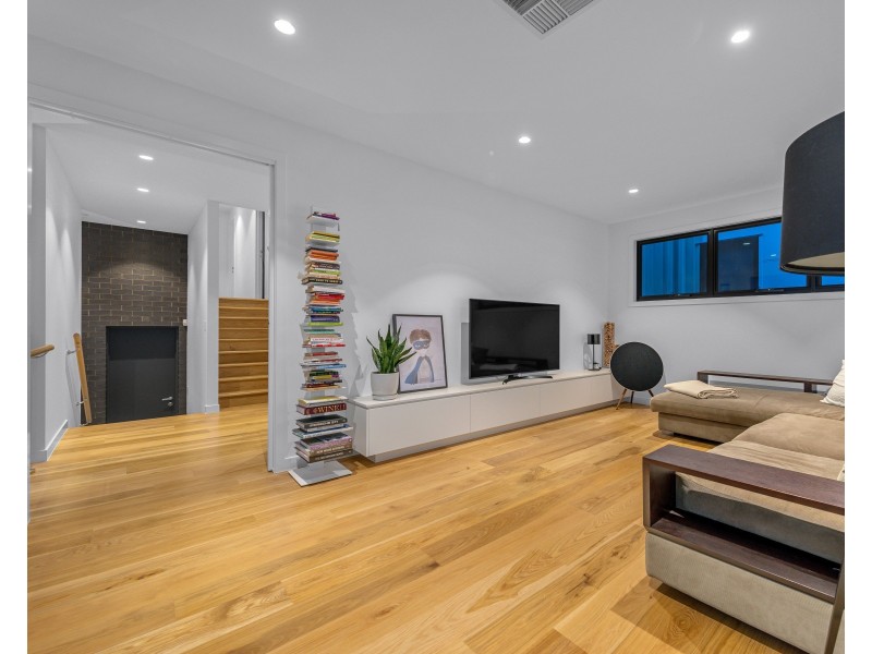 65 Christian Street, Clayfield QLD 4011