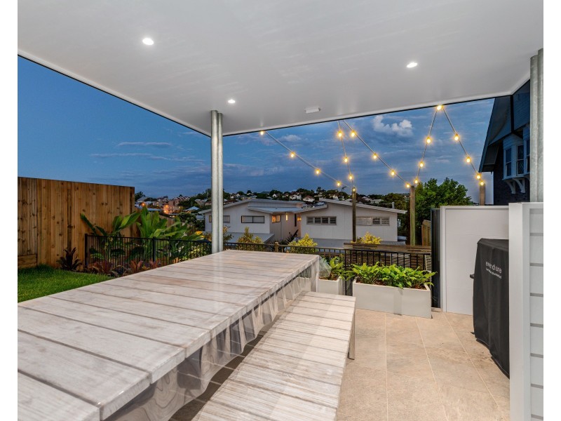 65 Christian Street, Clayfield QLD 4011