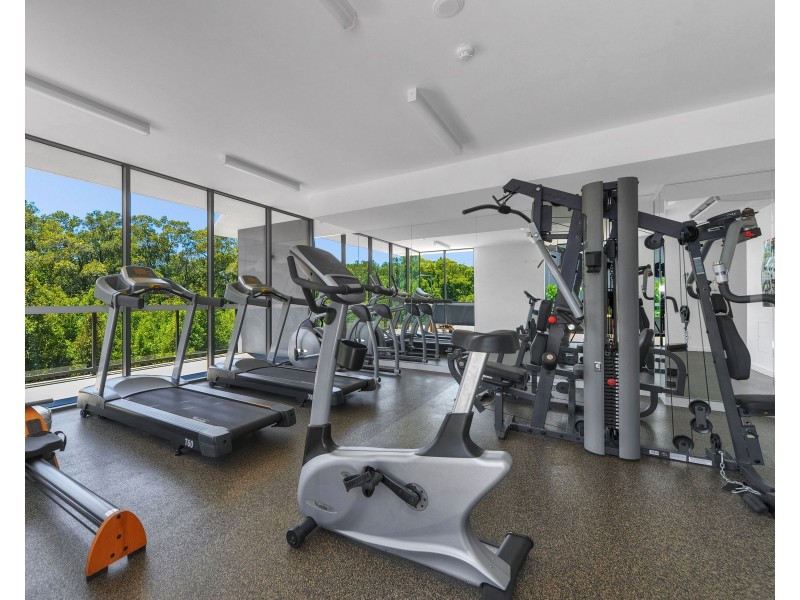 4113/18 Parkside Circuit, Hamilton QLD 4007