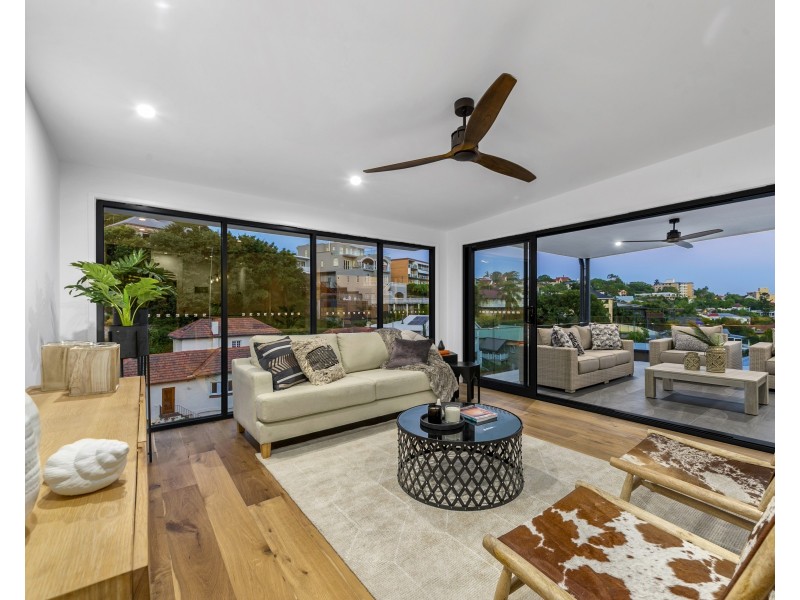 89 Hillside Crescent, Hamilton QLD 4007