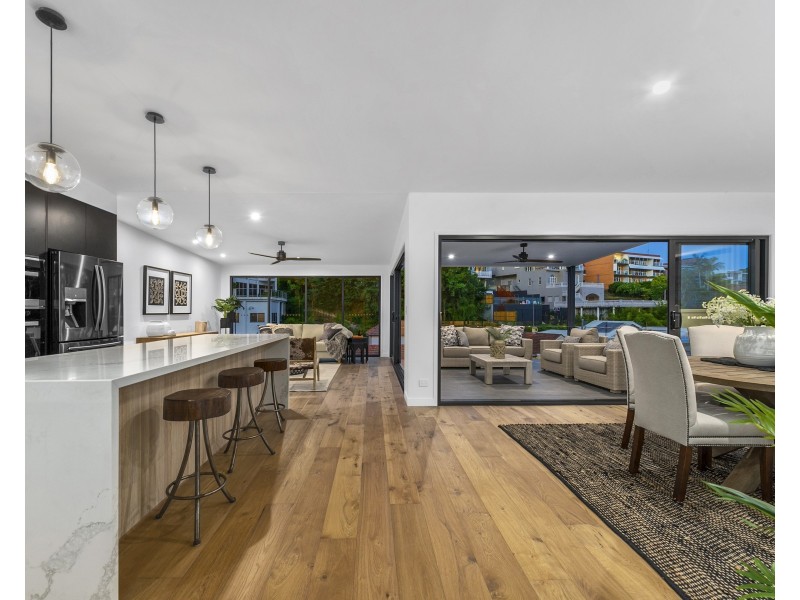 89 Hillside Crescent, Hamilton QLD 4007