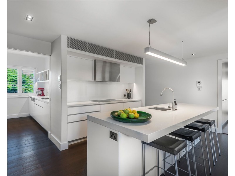 72 Ascot Street, Ascot QLD 4007