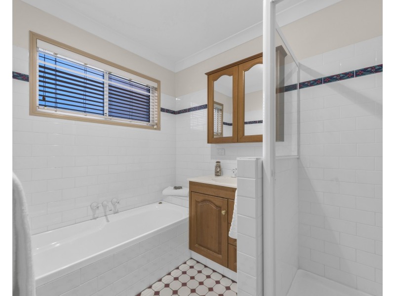 20 Primrose Street, Grange QLD 4051