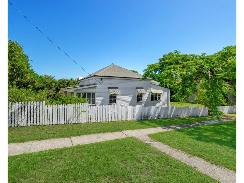 8 Alexandra Road, Ascot QLD 4007