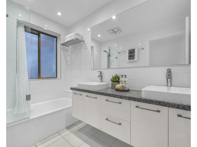 54 Upper Lancaster Road, Ascot QLD 4007