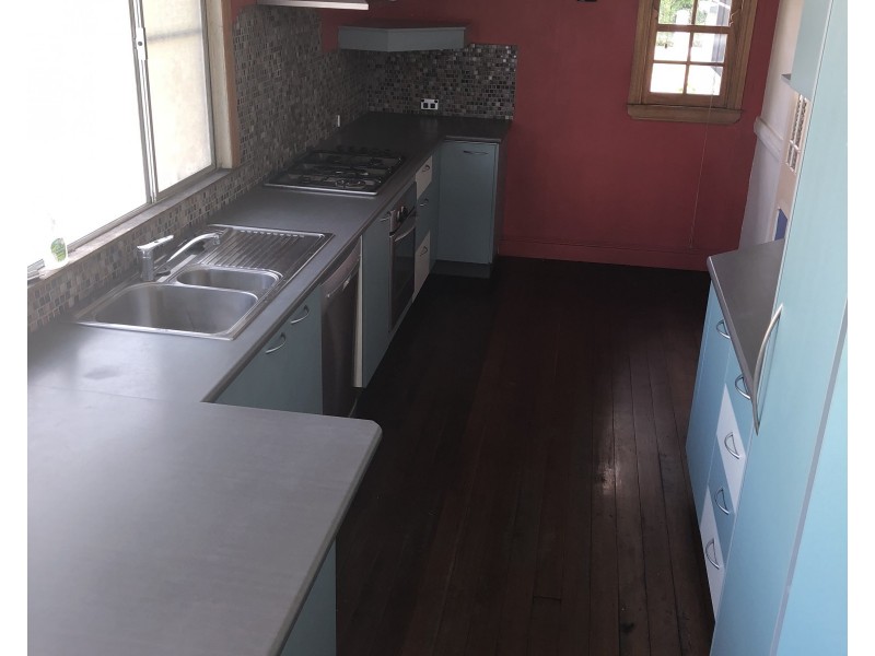 72 Jackson Street, Hamilton QLD 4007