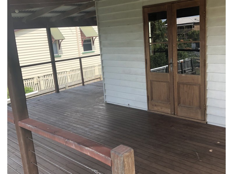 72 Jackson Street, Hamilton QLD 4007