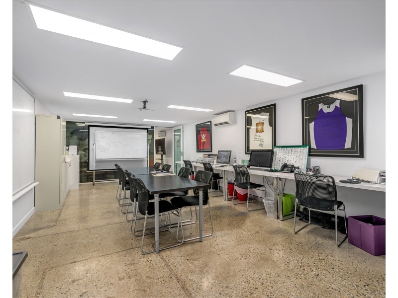 12 Moore Street, Albion QLD 4010