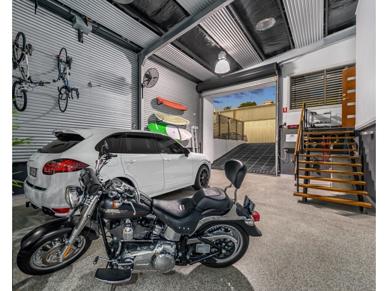 12 Moore Street, Albion QLD 4010