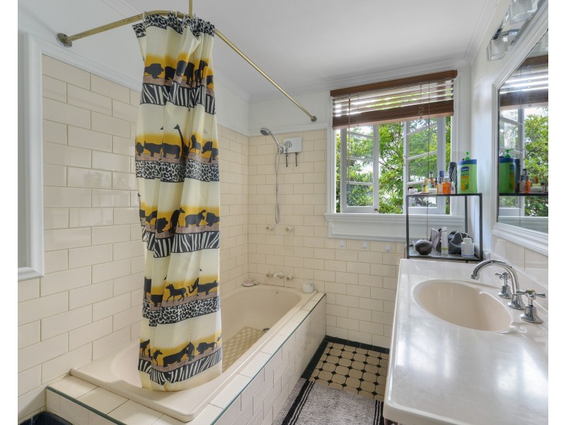 26 Kedron Brook Road, Wilston QLD 4051