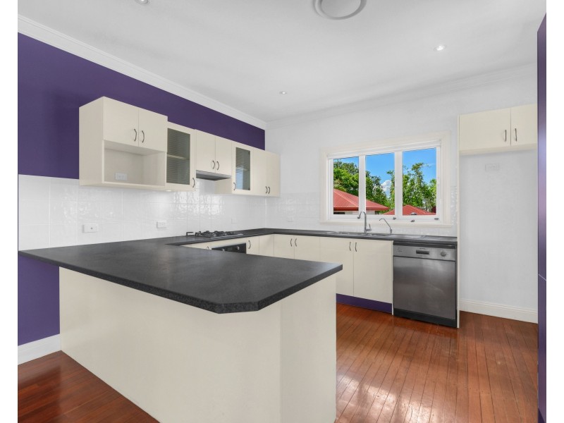 32 Campbell Terrace, Wavell Heights QLD 4012