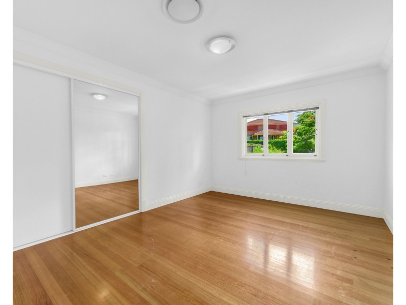 32 Campbell Terrace, Wavell Heights QLD 4012