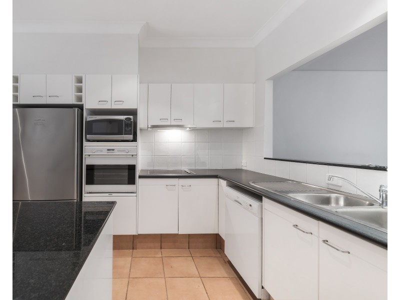 1/38 Riverview Terrace, Hamilton QLD 4007