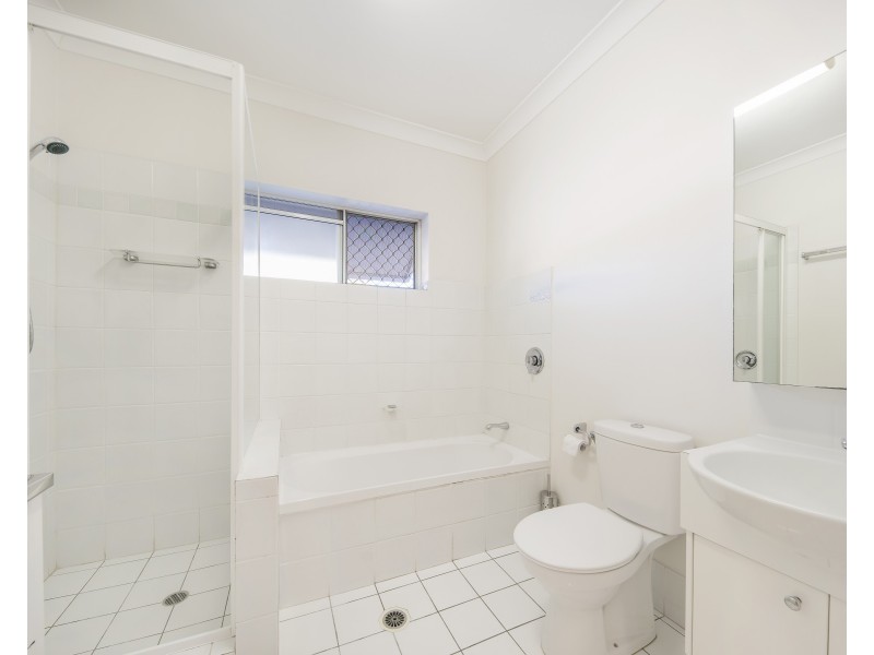 1/38 Riverview Terrace, Hamilton QLD 4007
