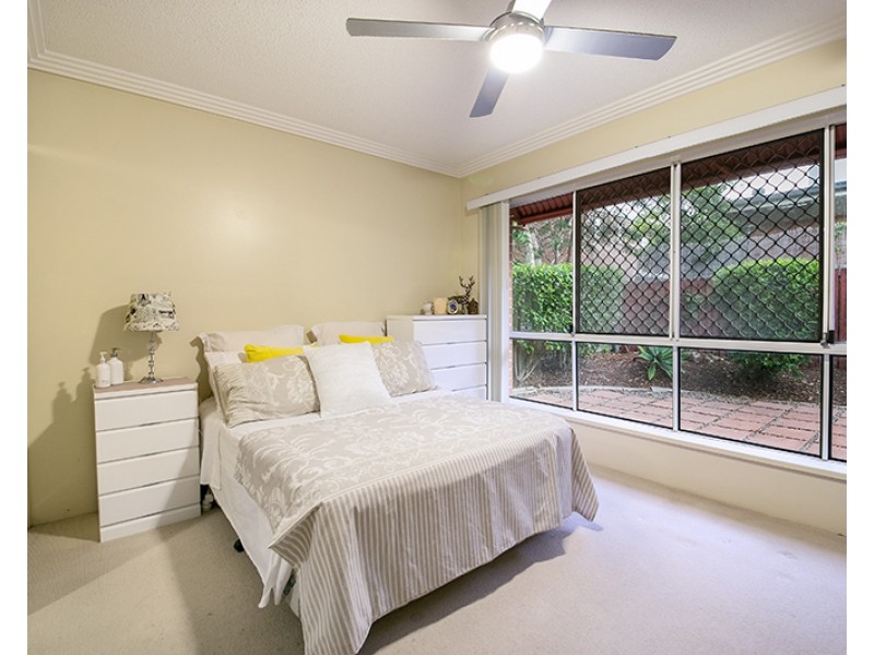 1/27 Dobson Street, Ascot QLD 4007