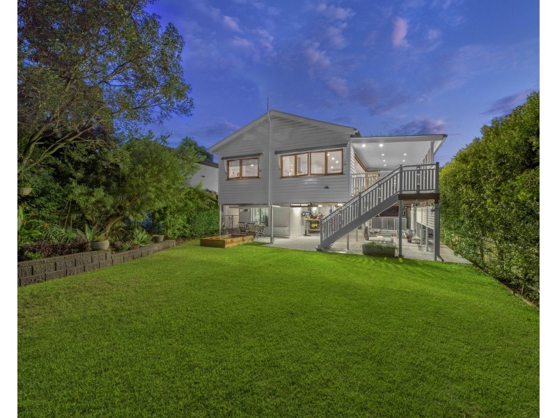 36 Howard Street, Grange QLD 4051