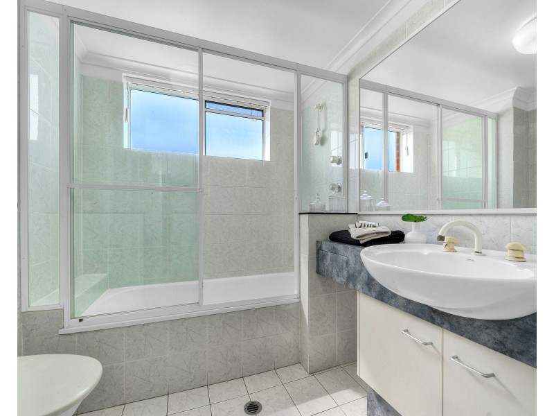 6/20 Dobson Street, Ascot QLD 4007