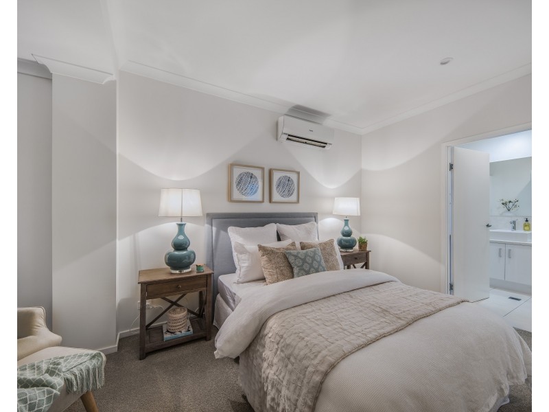 32 Harding Street, Hendra QLD 4011