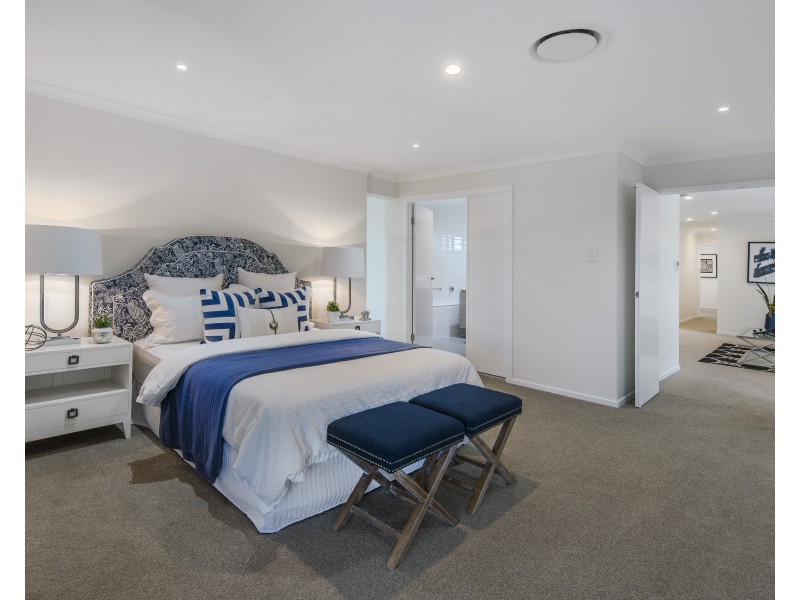 32 Harding Street, Hendra QLD 4011