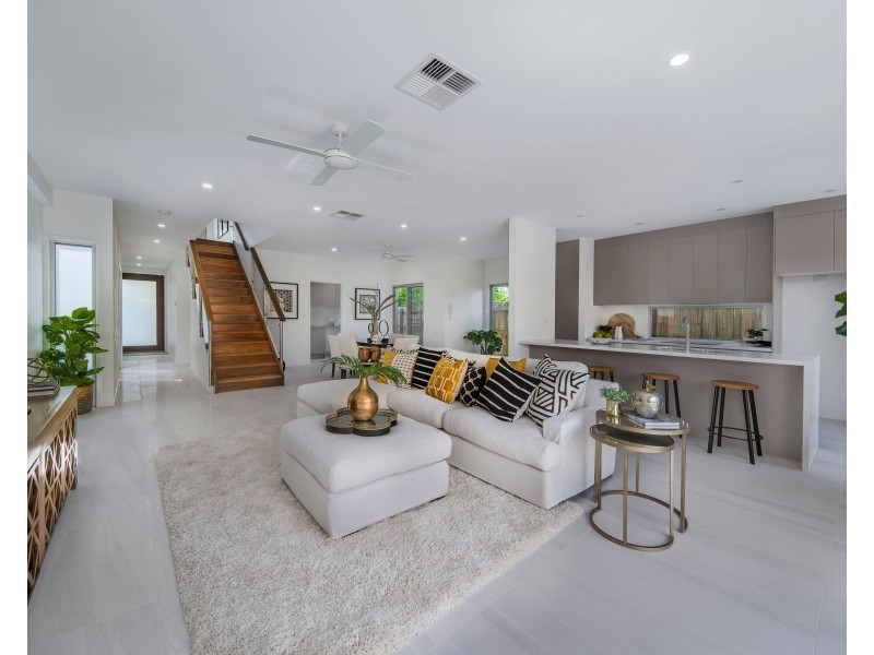 11 Gordon Street, Hendra QLD 4011