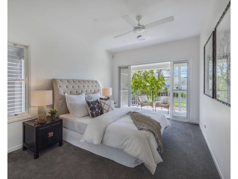 11 Gordon Street, Hendra QLD 4011