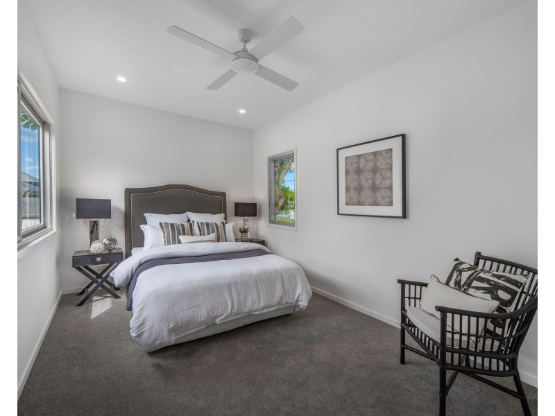 11 Gordon Street, Hendra QLD 4011