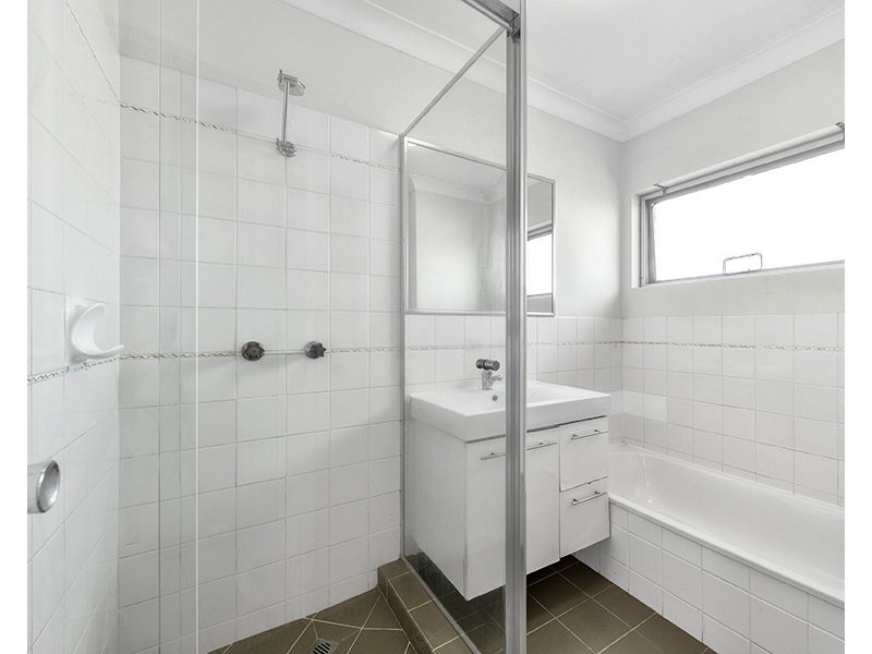 4/17 Napier Street, Ascot QLD 4007