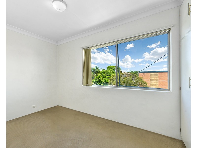 4/17 Napier Street, Ascot QLD 4007