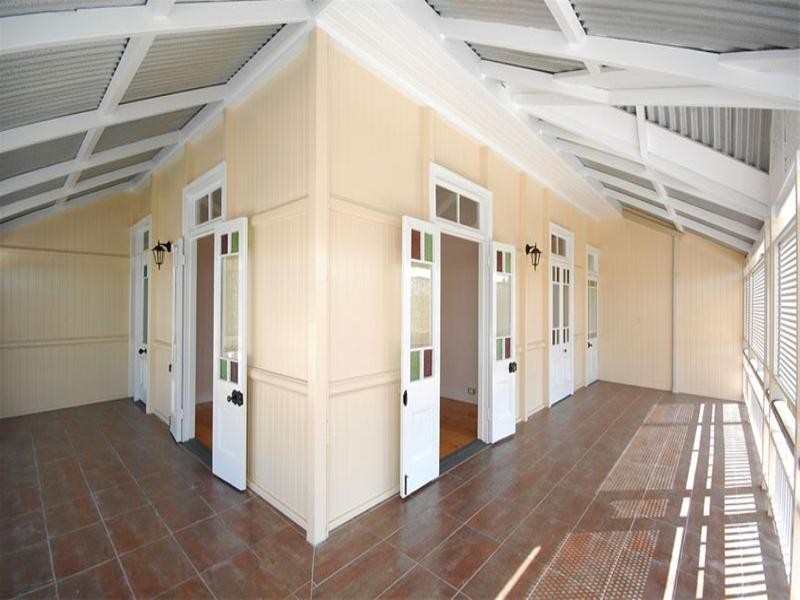 Wavell Heights QLD 4012