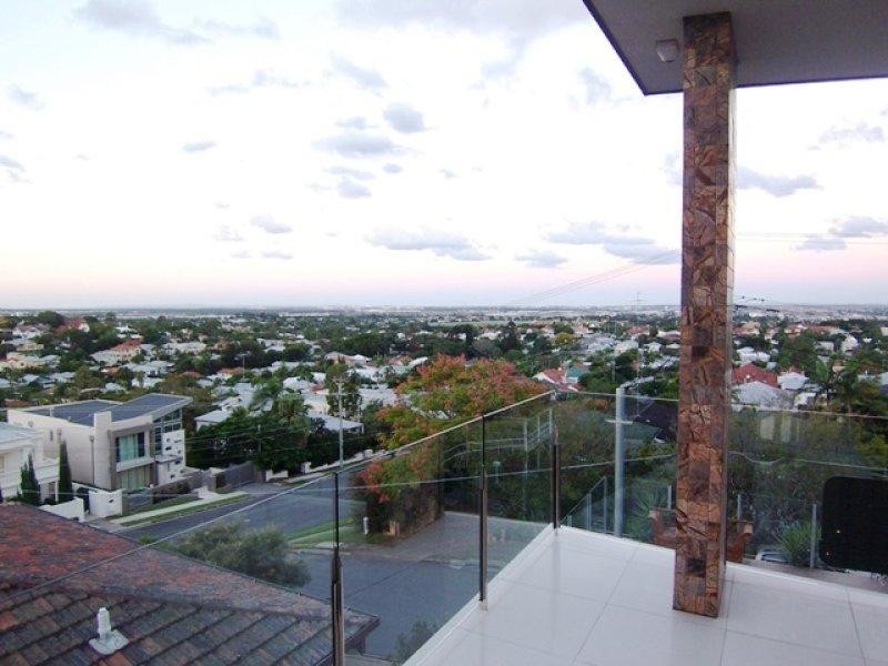 28 Sykes Street, Ascot QLD 4007