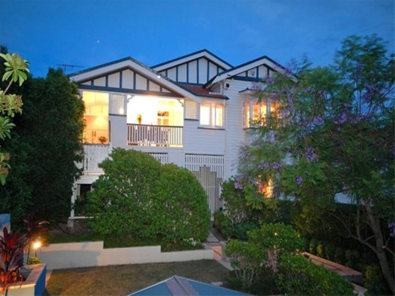 Clayfield QLD 4011