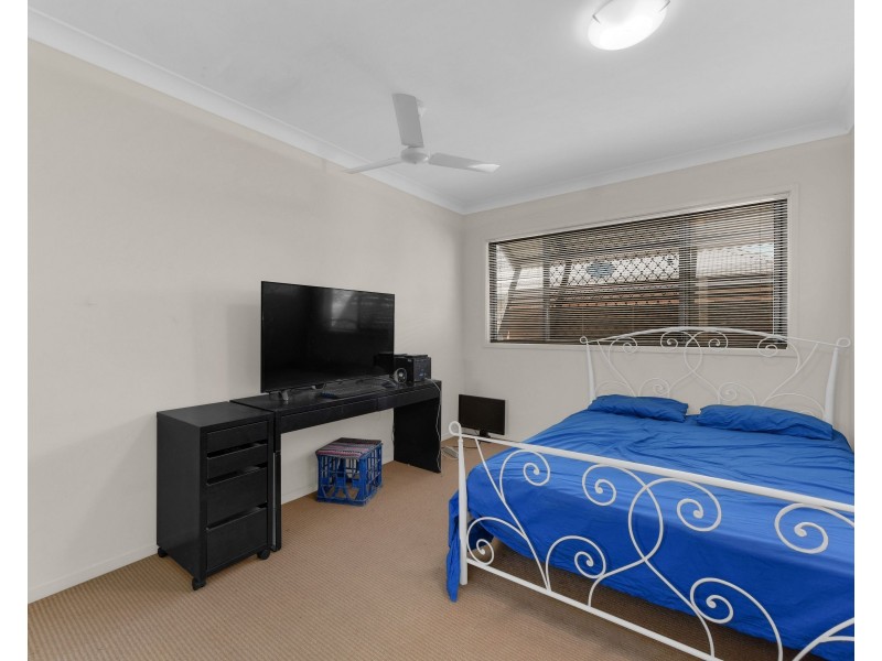 25 Blake Street, Wooloowin QLD 4030