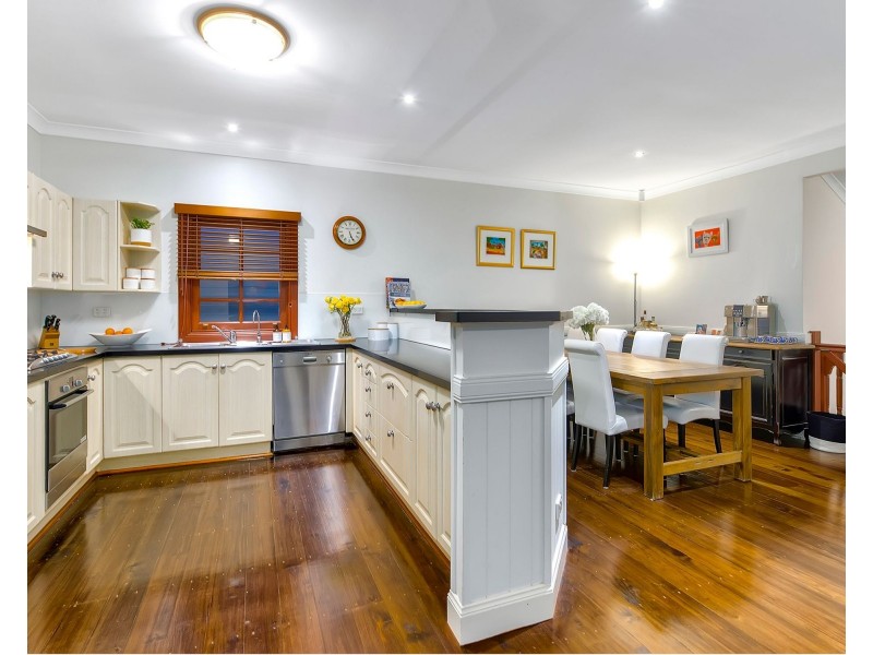 28 Vale Street, Wilston QLD 4051