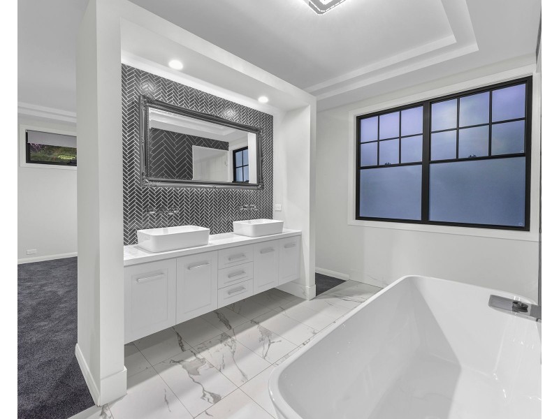 147 Allen Street, Hamilton QLD 4007