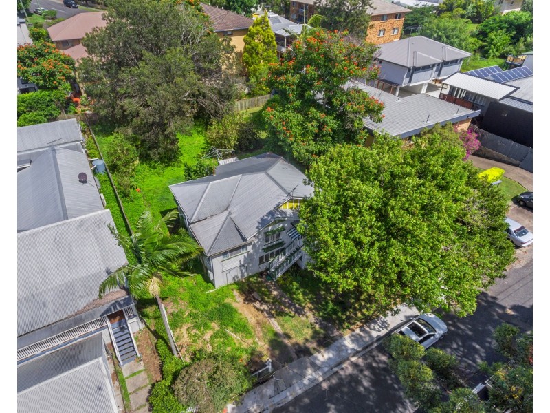 38 Garden Terrace, Newmarket QLD 4051