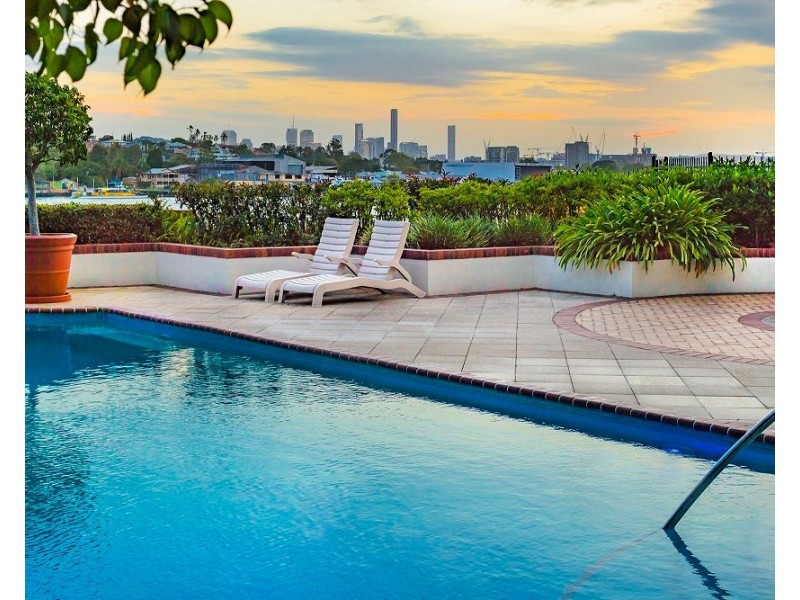 27/29 Harbour Road, Hamilton QLD 4007