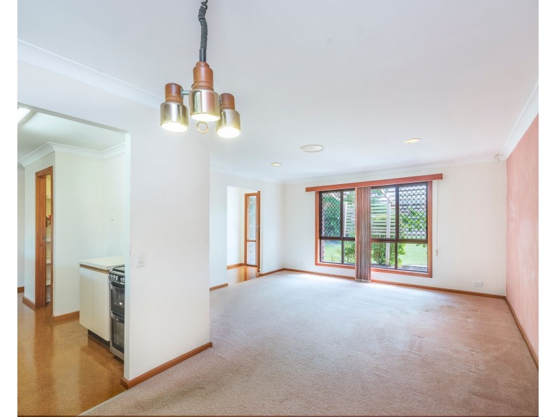 40 Bordeau Crescent, Petrie QLD 4502