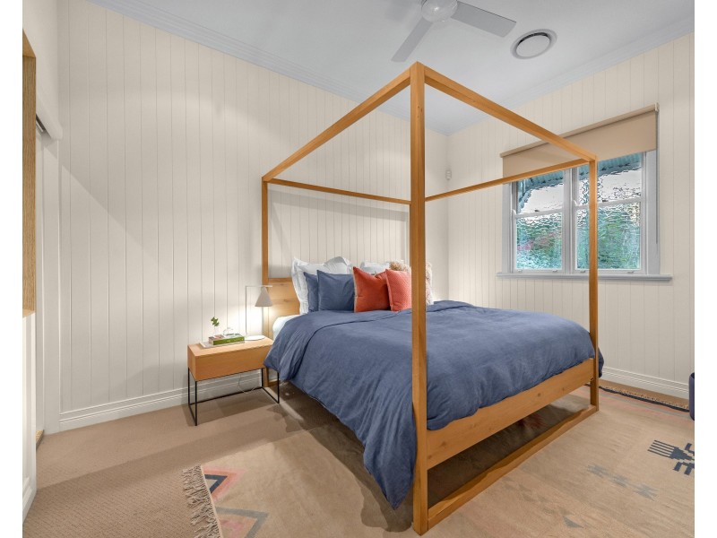 9 Tenth Avenue, Windsor QLD 4030