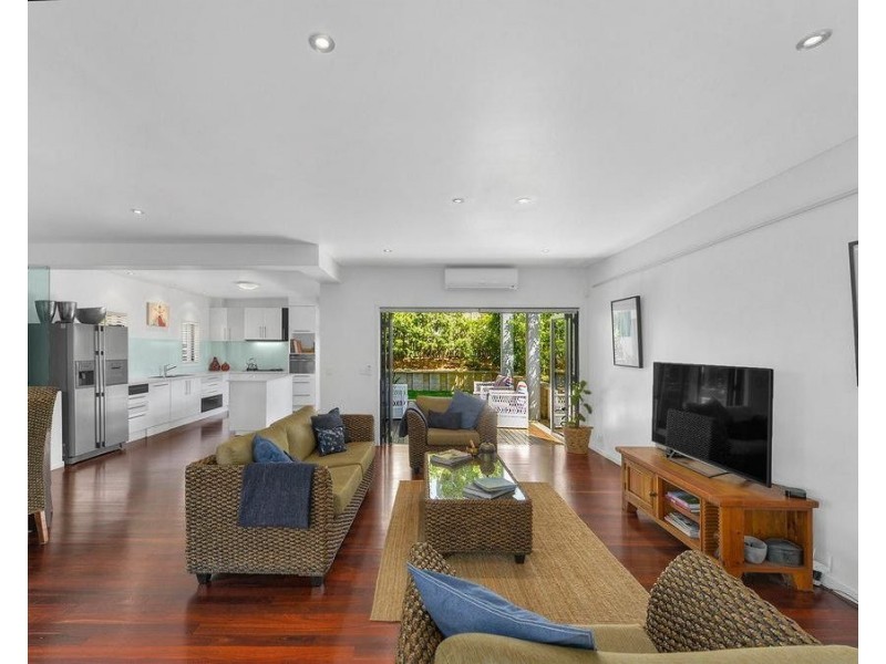 33 Reeve Street, Clayfield QLD 4011