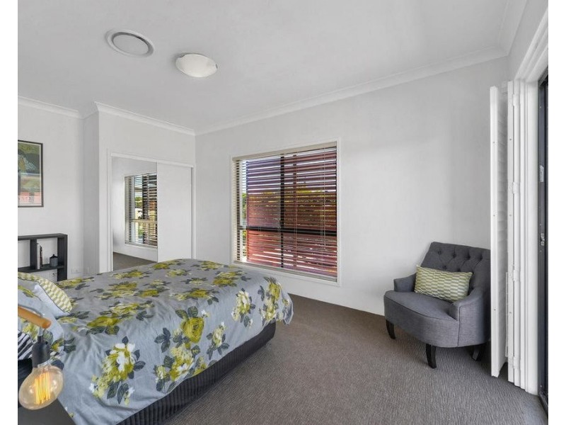 33 Reeve Street, Clayfield QLD 4011