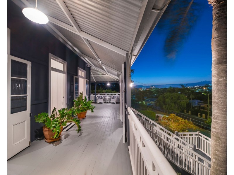 43 Joynt Street, Hamilton QLD 4007