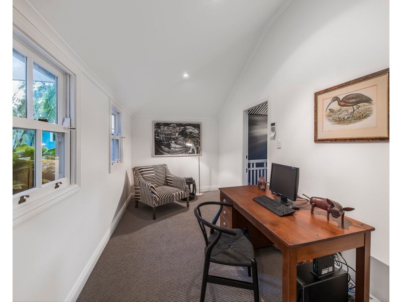 43 Joynt Street, Hamilton QLD 4007